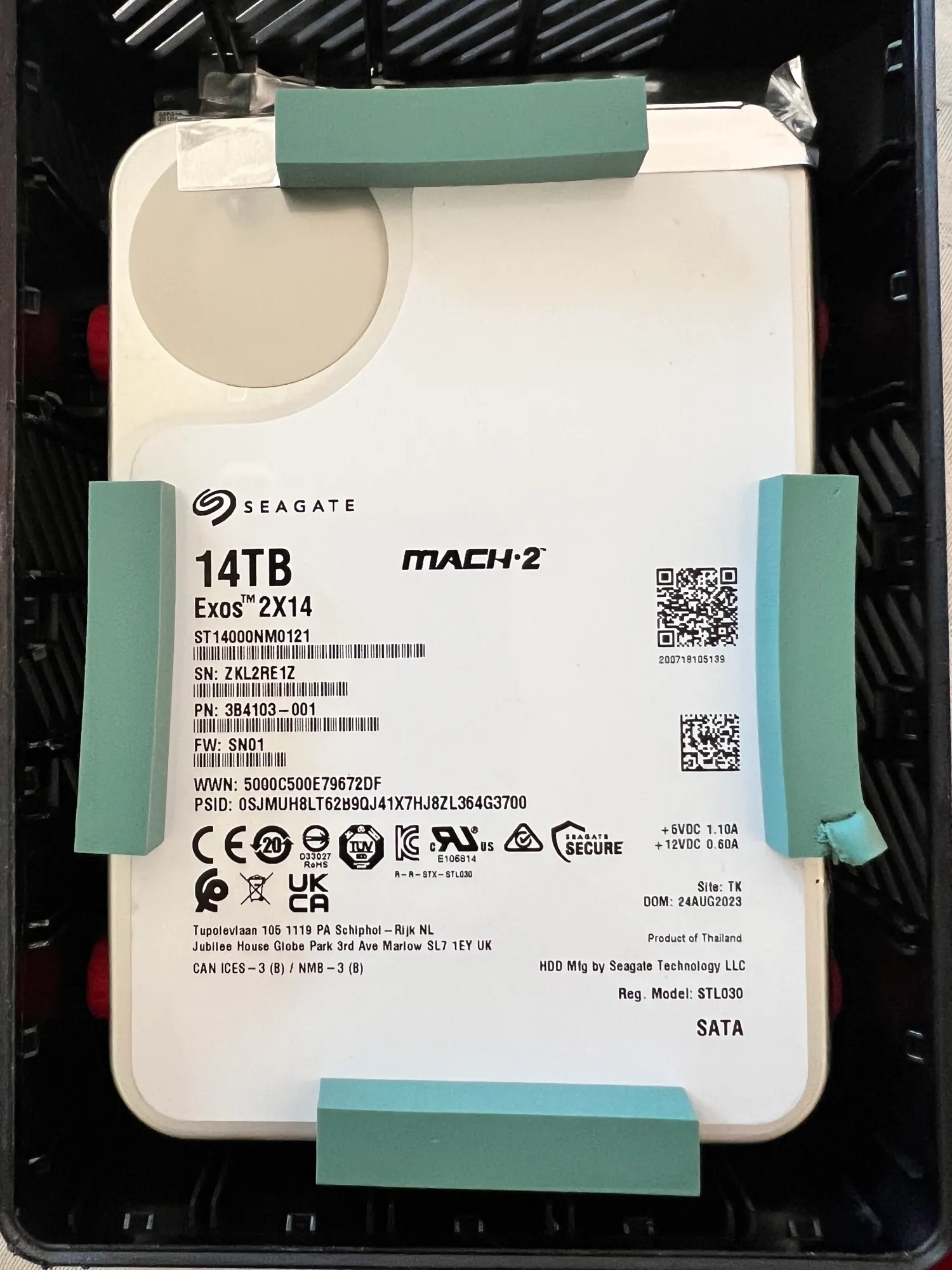 Shucking the Seagate Expansion Desktop 14TB
